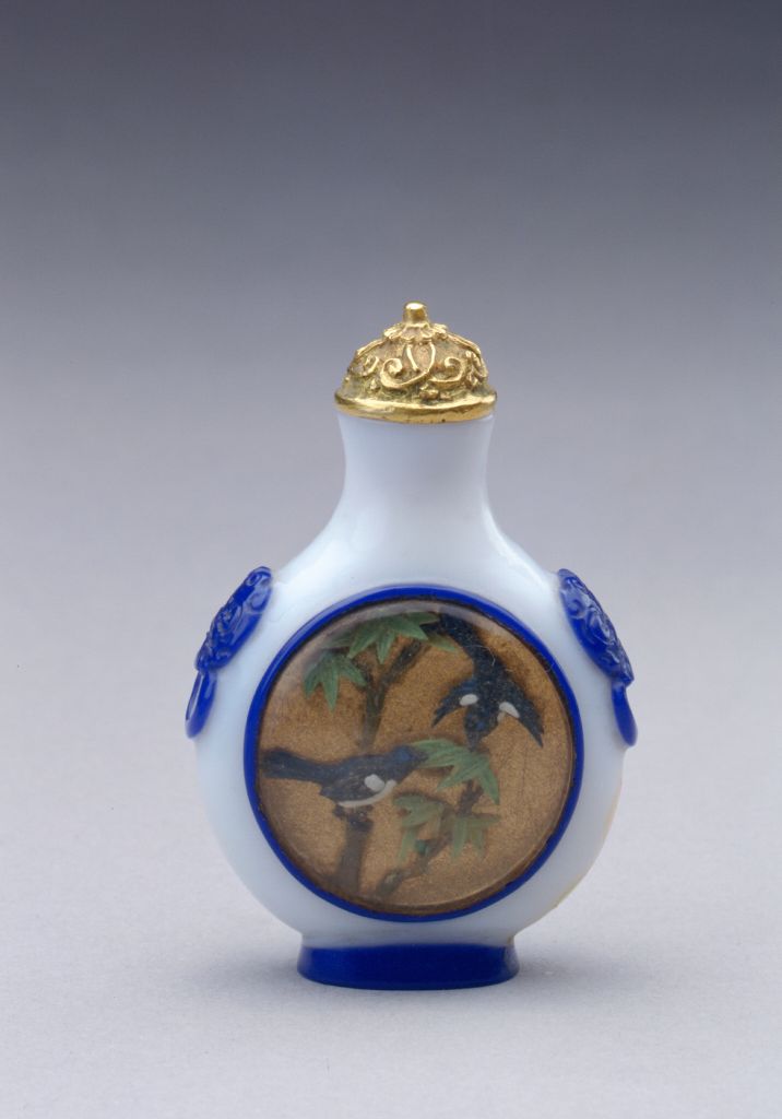 图片[2]-White set blue glass bamboo magpie snuff bottle-China Archive